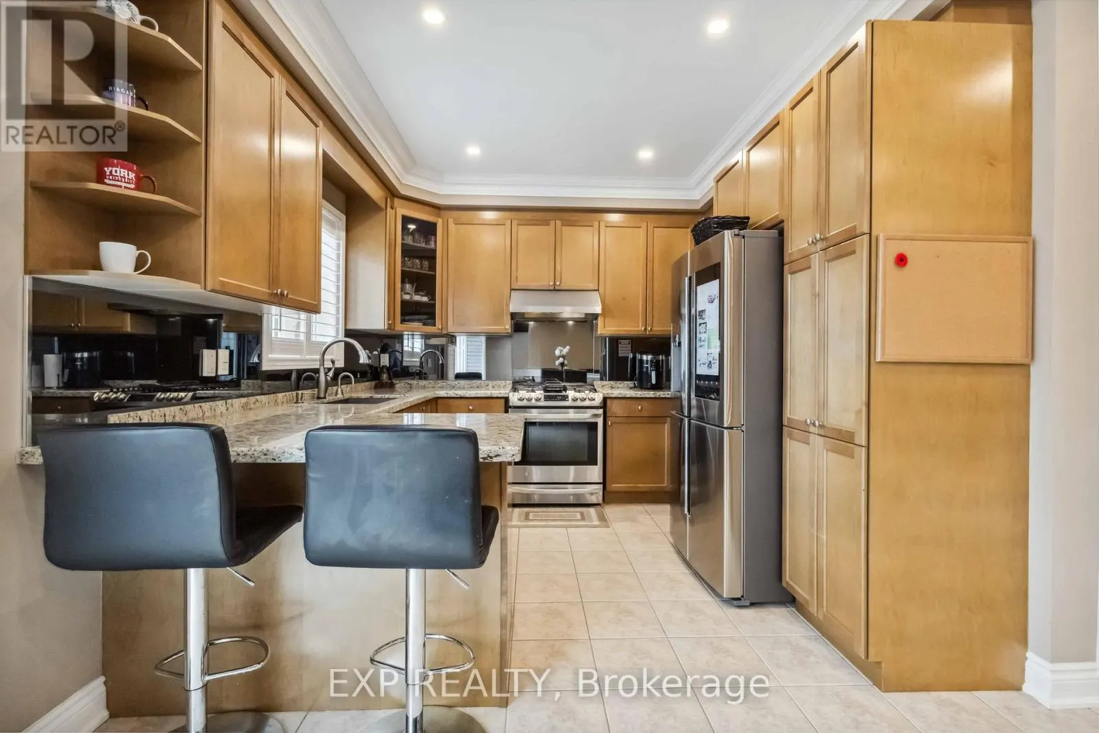 32 ALBERT ROFFEY CRESCENT