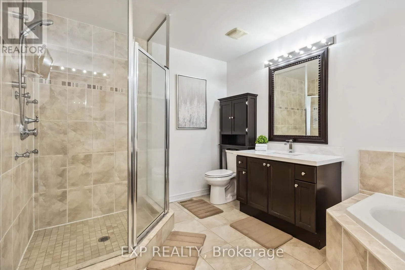 32 ALBERT ROFFEY CRESCENT