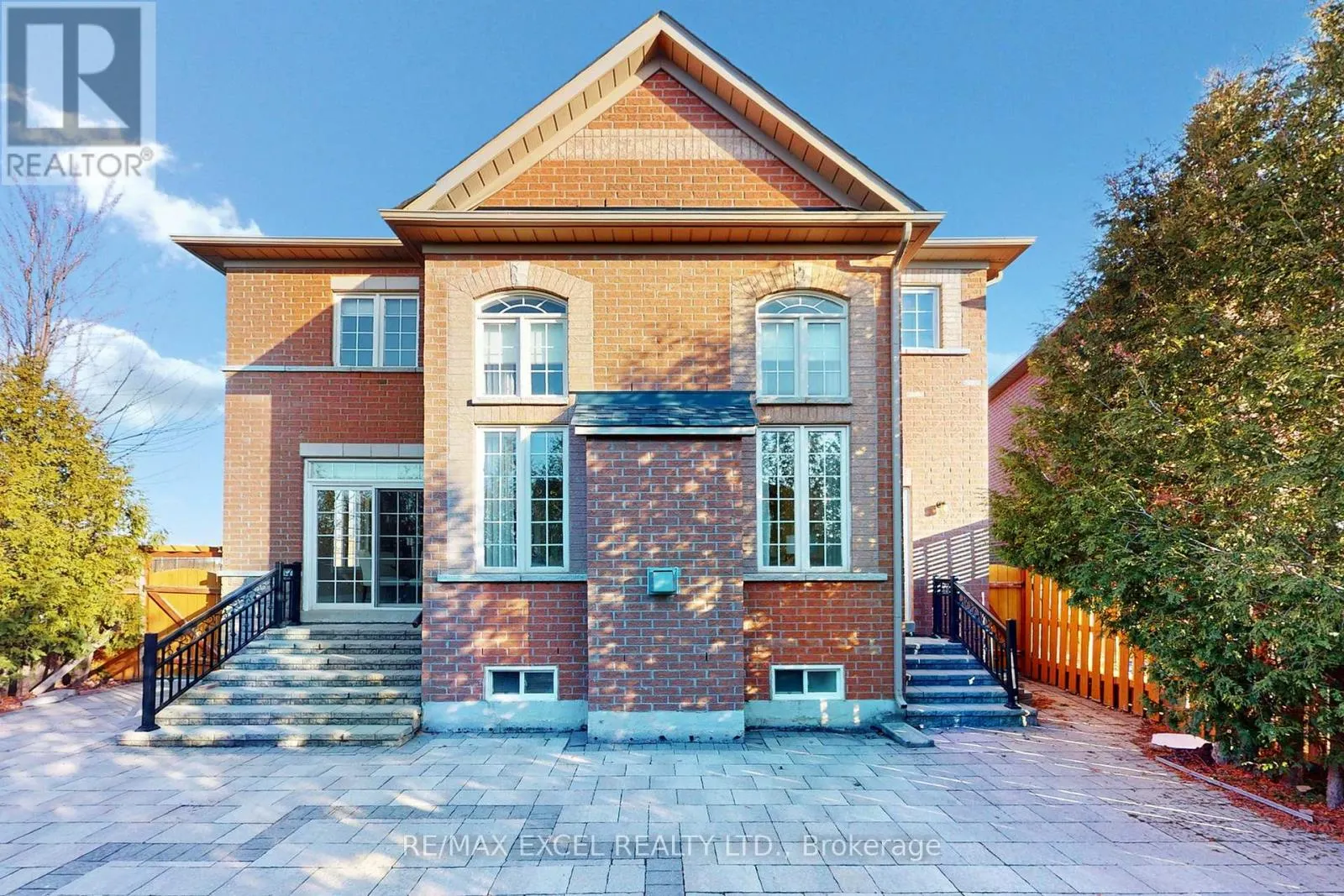 60 GORDON WEEDEN ROAD