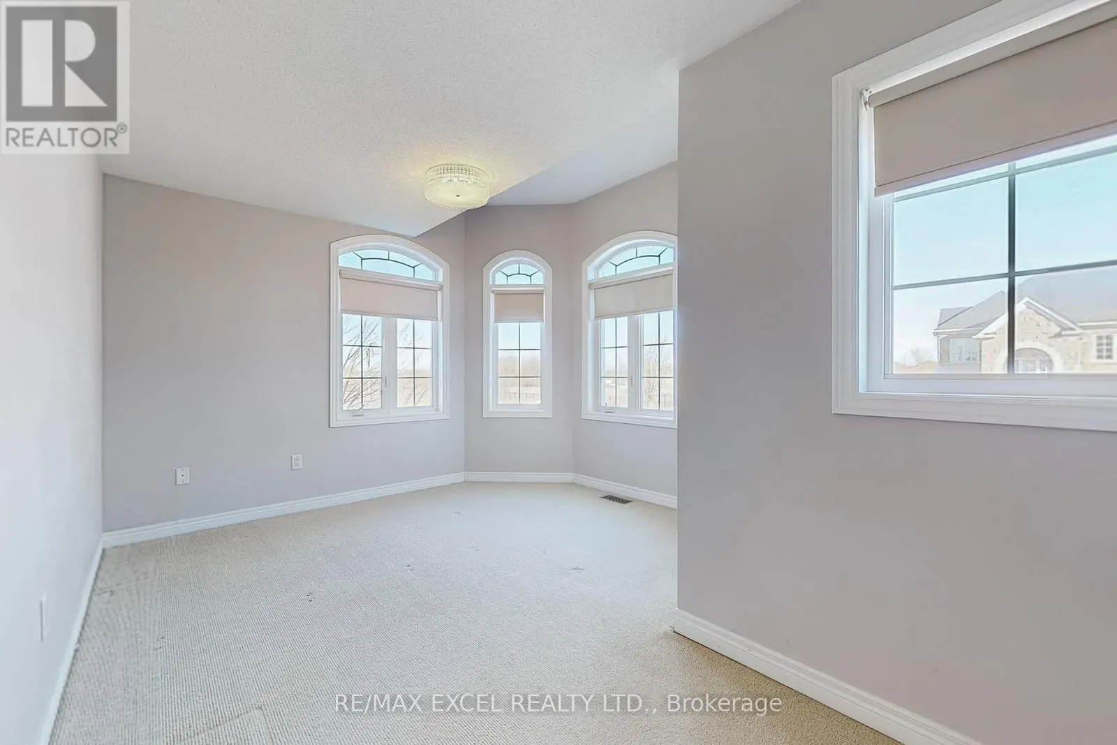 60 GORDON WEEDEN ROAD