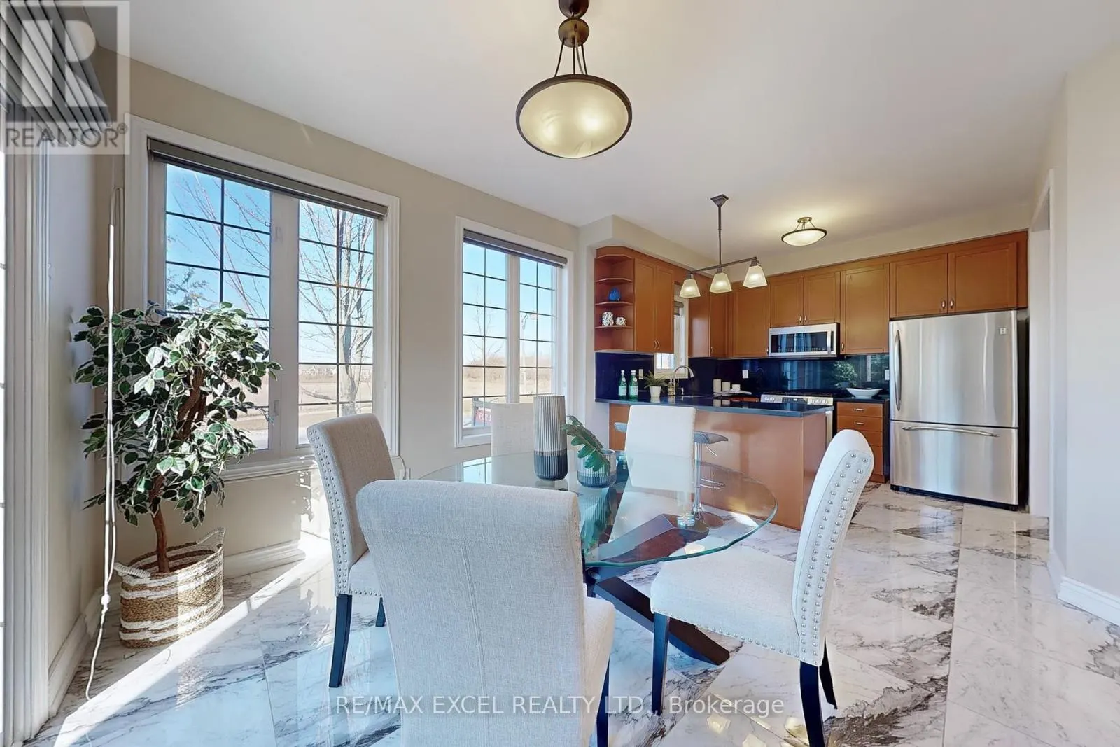 60 GORDON WEEDEN ROAD