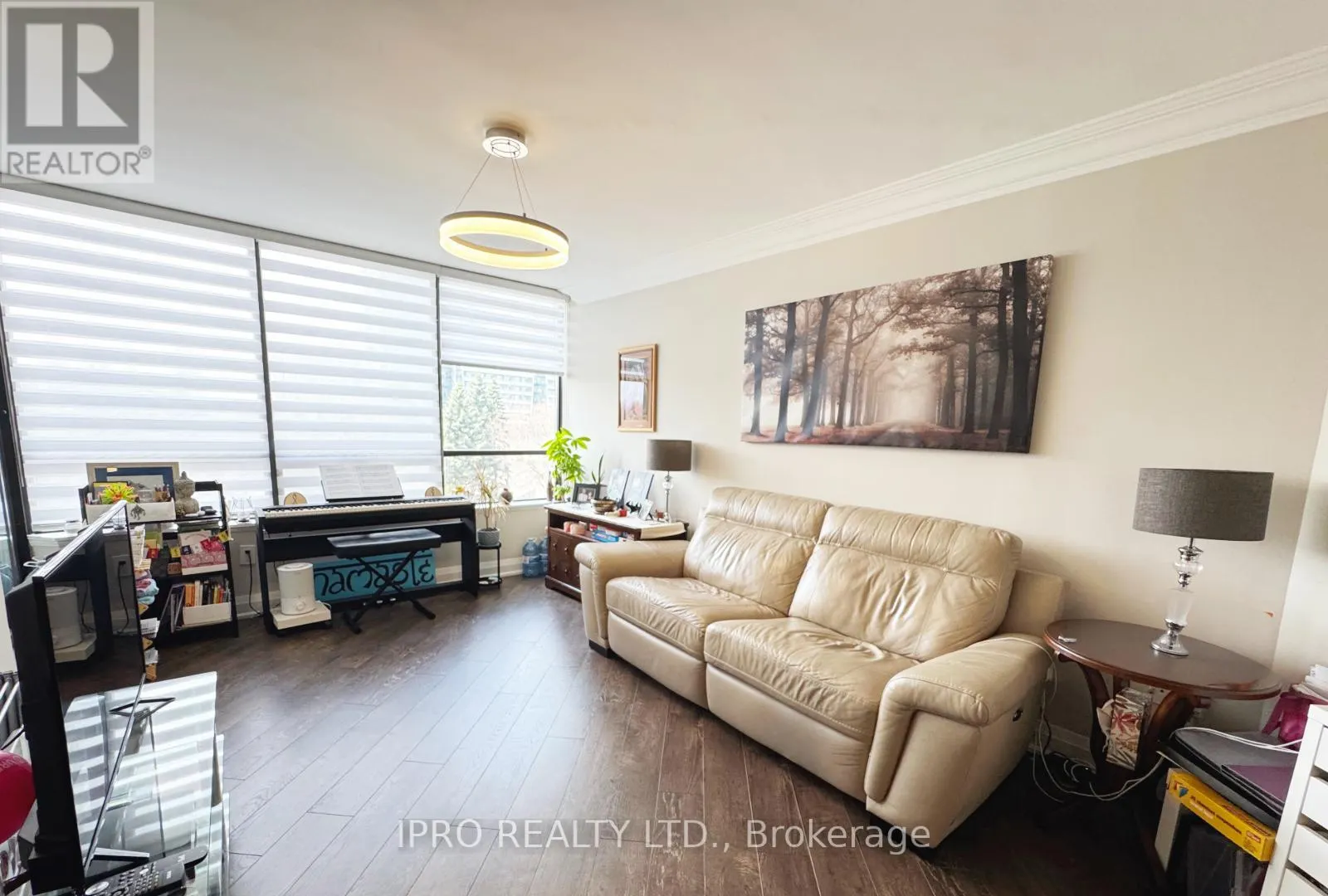 414 - 7420 BATHURST STREET