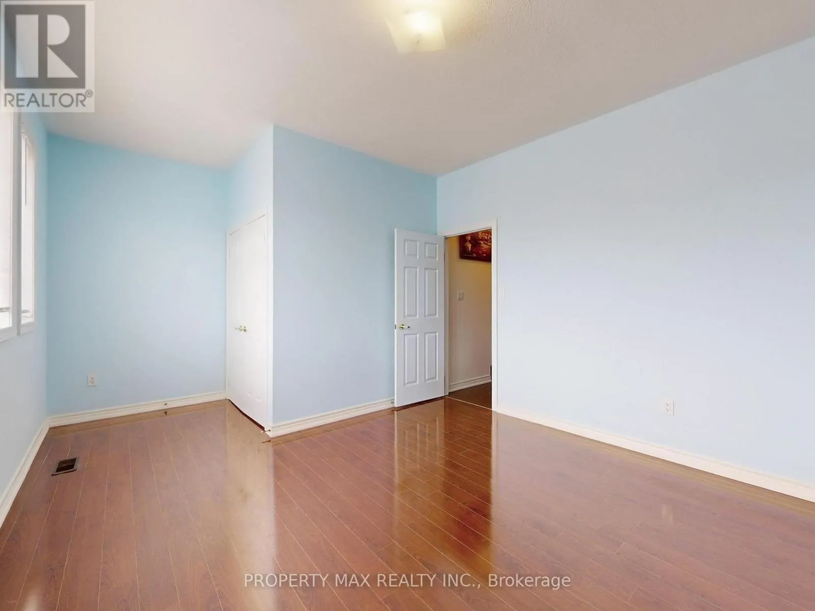 15 BERGER AVENUE