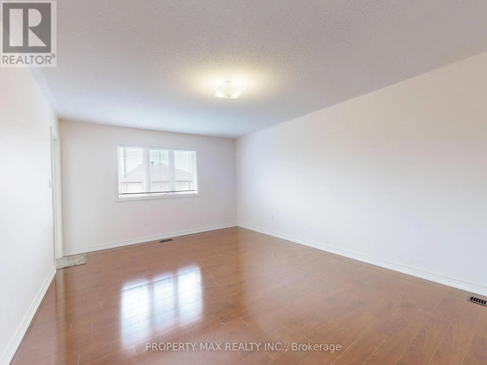 15 BERGER AVENUE
