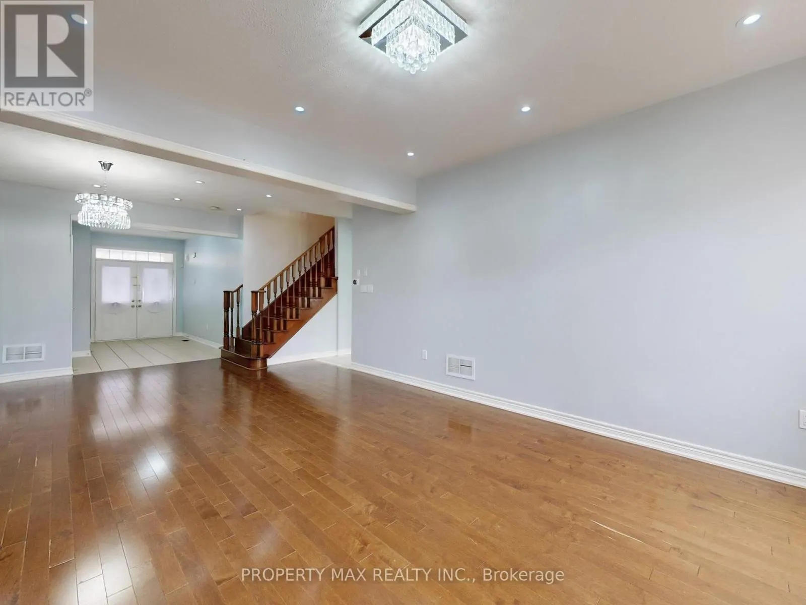 15 BERGER AVENUE