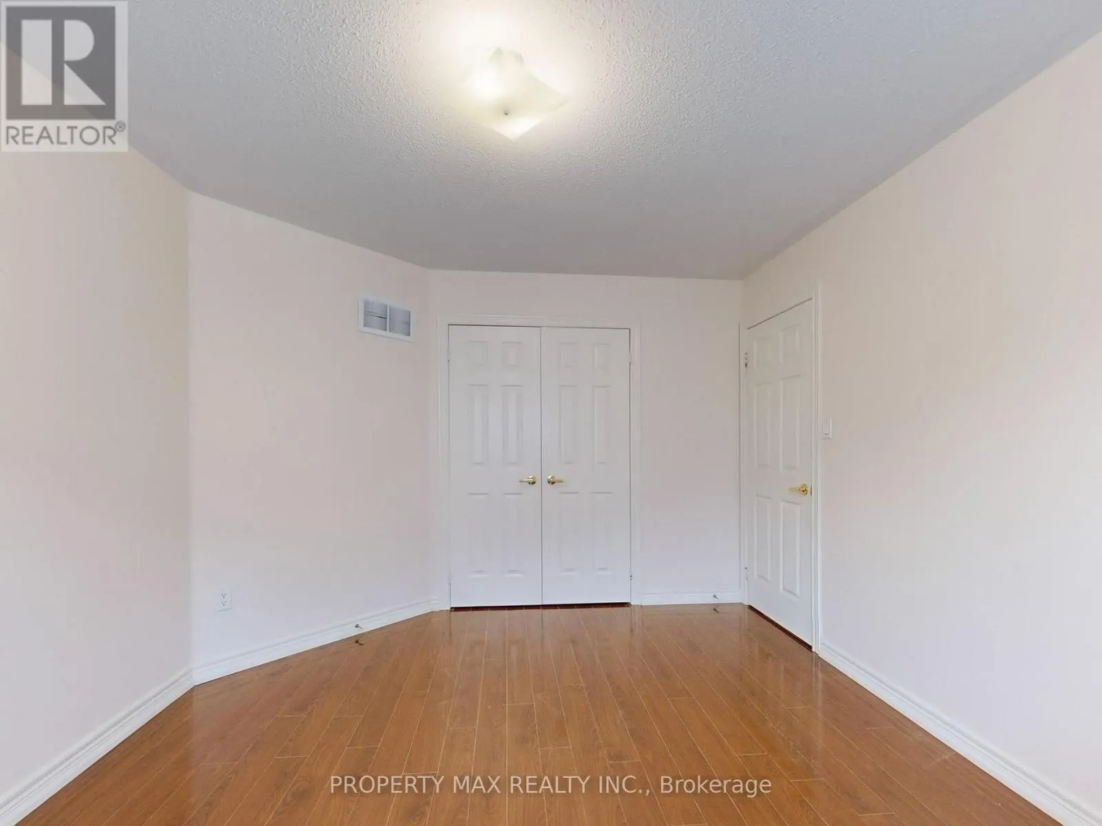 15 BERGER AVENUE