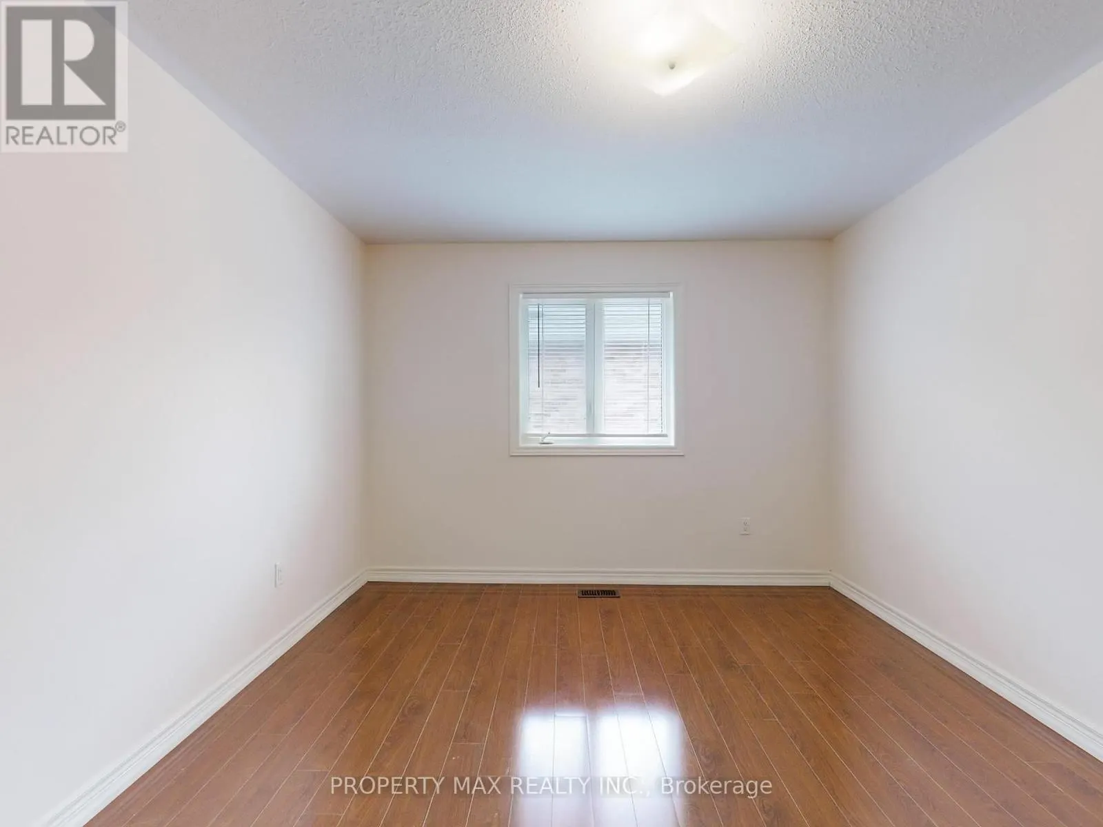 15 BERGER AVENUE