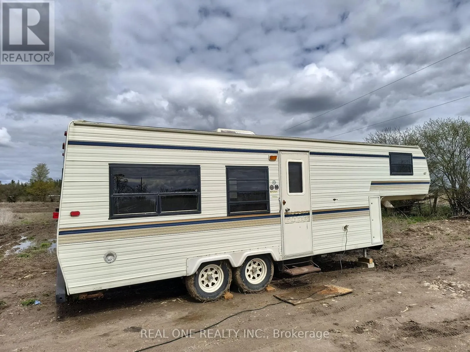 2065B THORAH CONCESSION RD 4 ROAD