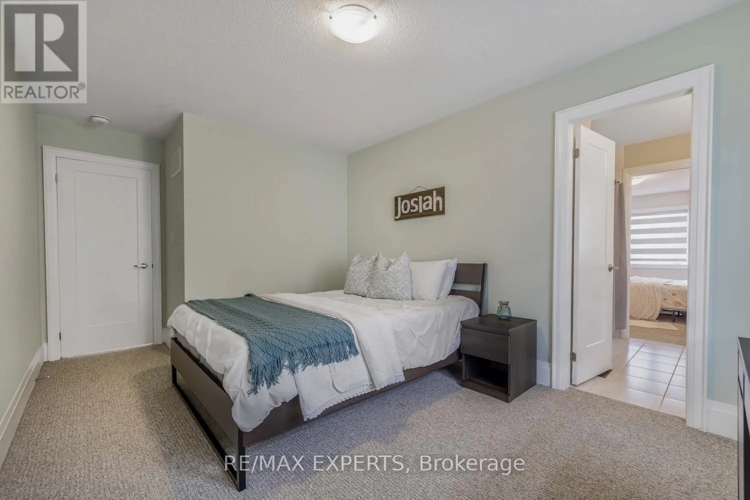 75 BETHPAGE CRESCENT