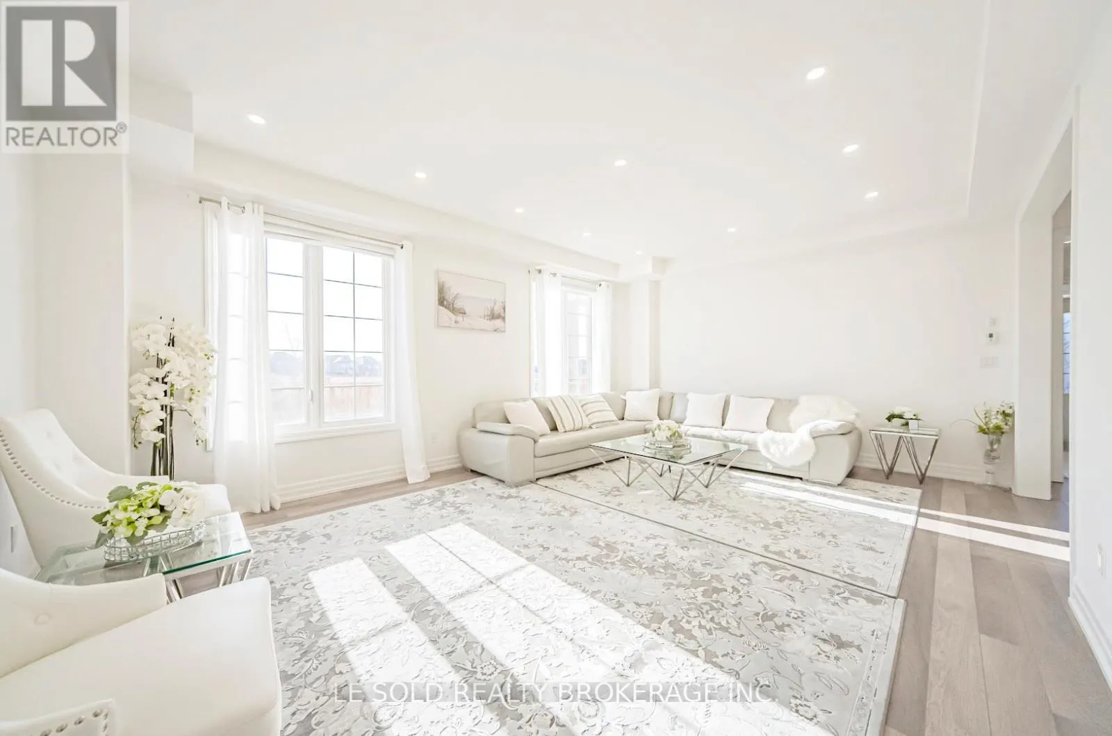 51 SPRUCE AVENUE