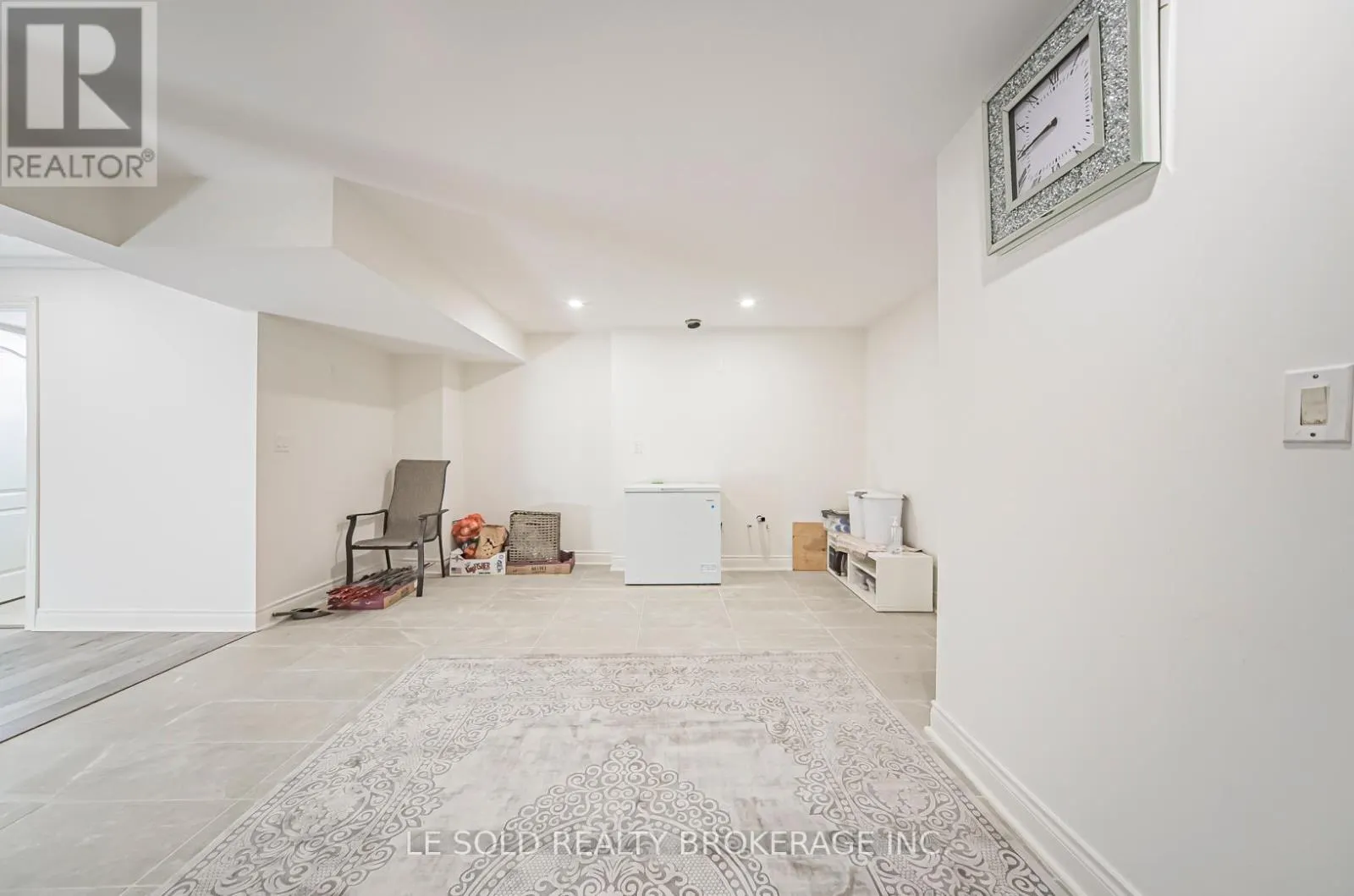 51 SPRUCE AVENUE