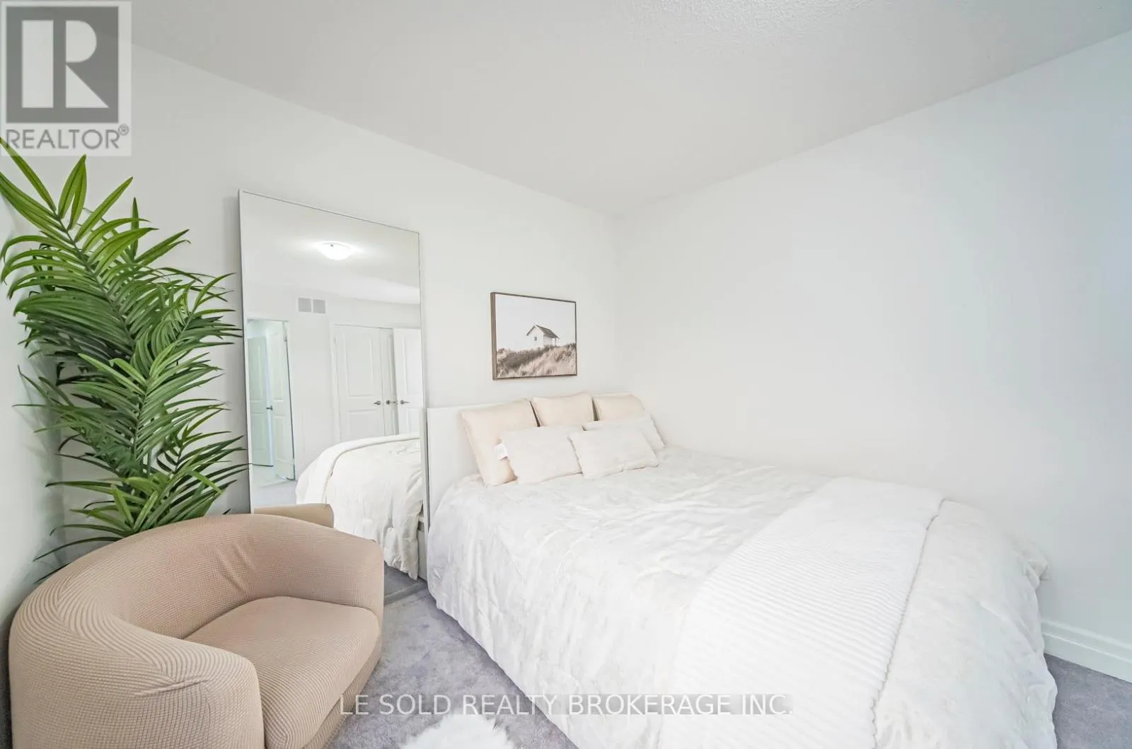 51 SPRUCE AVENUE