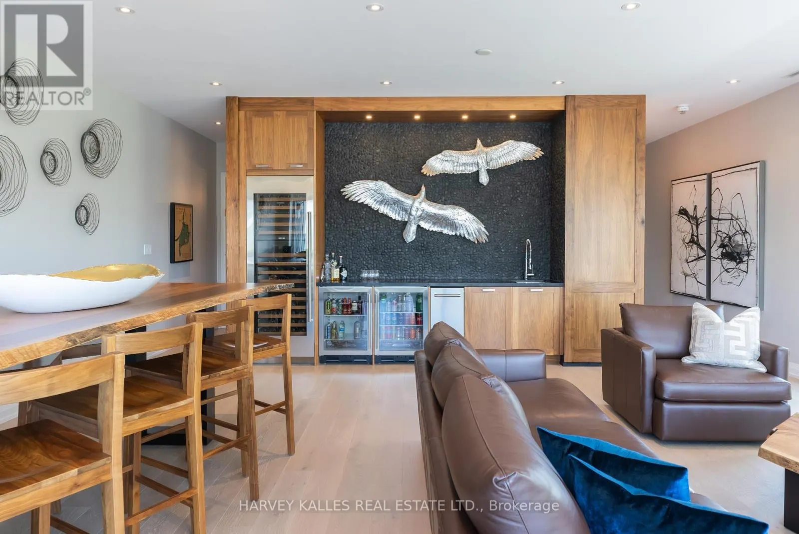 3730 MANGUSTA COURT