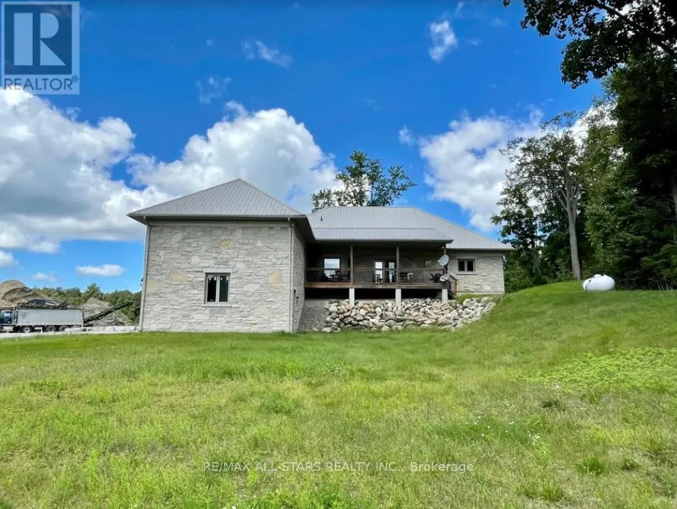 349 ZEPHYR ROAD