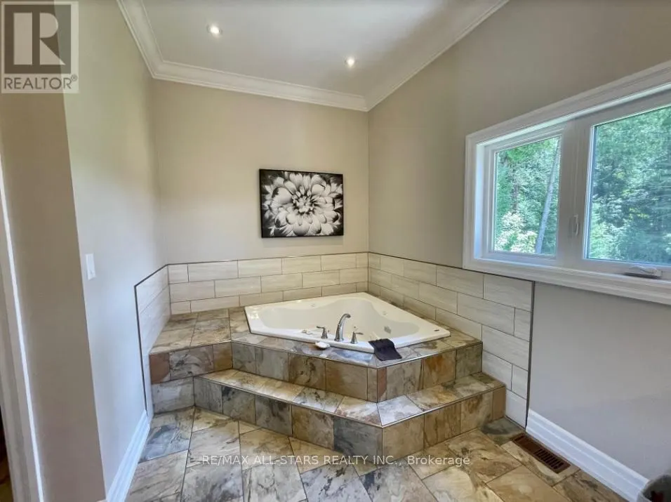 349 ZEPHYR ROAD