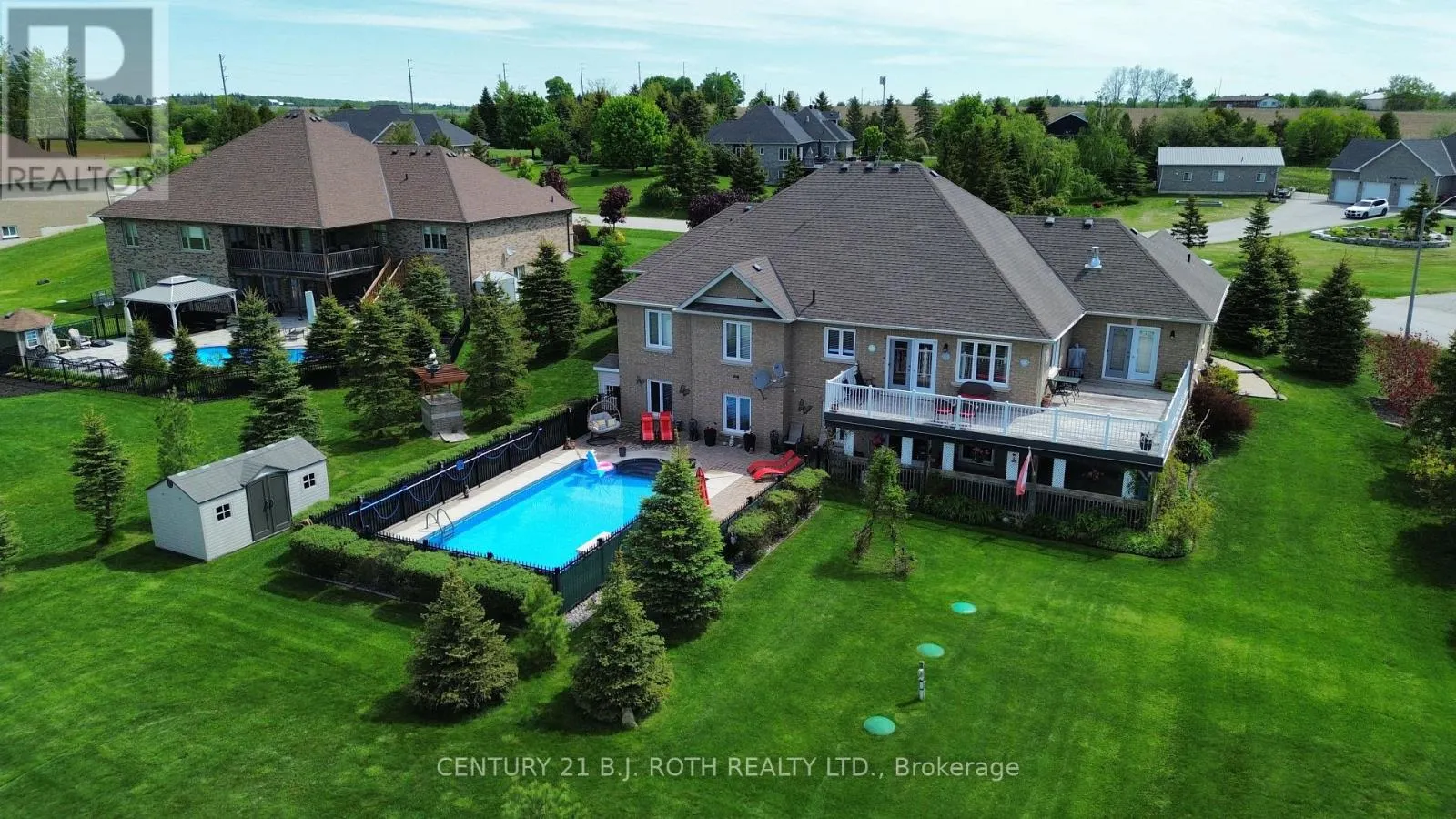 10 BROLLEY CRESCENT
