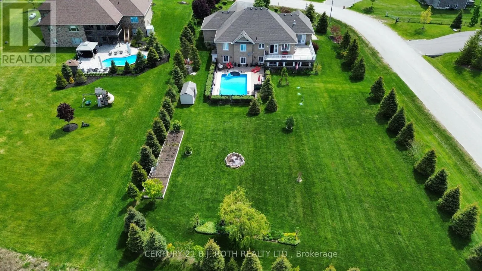 10 BROLLEY CRESCENT