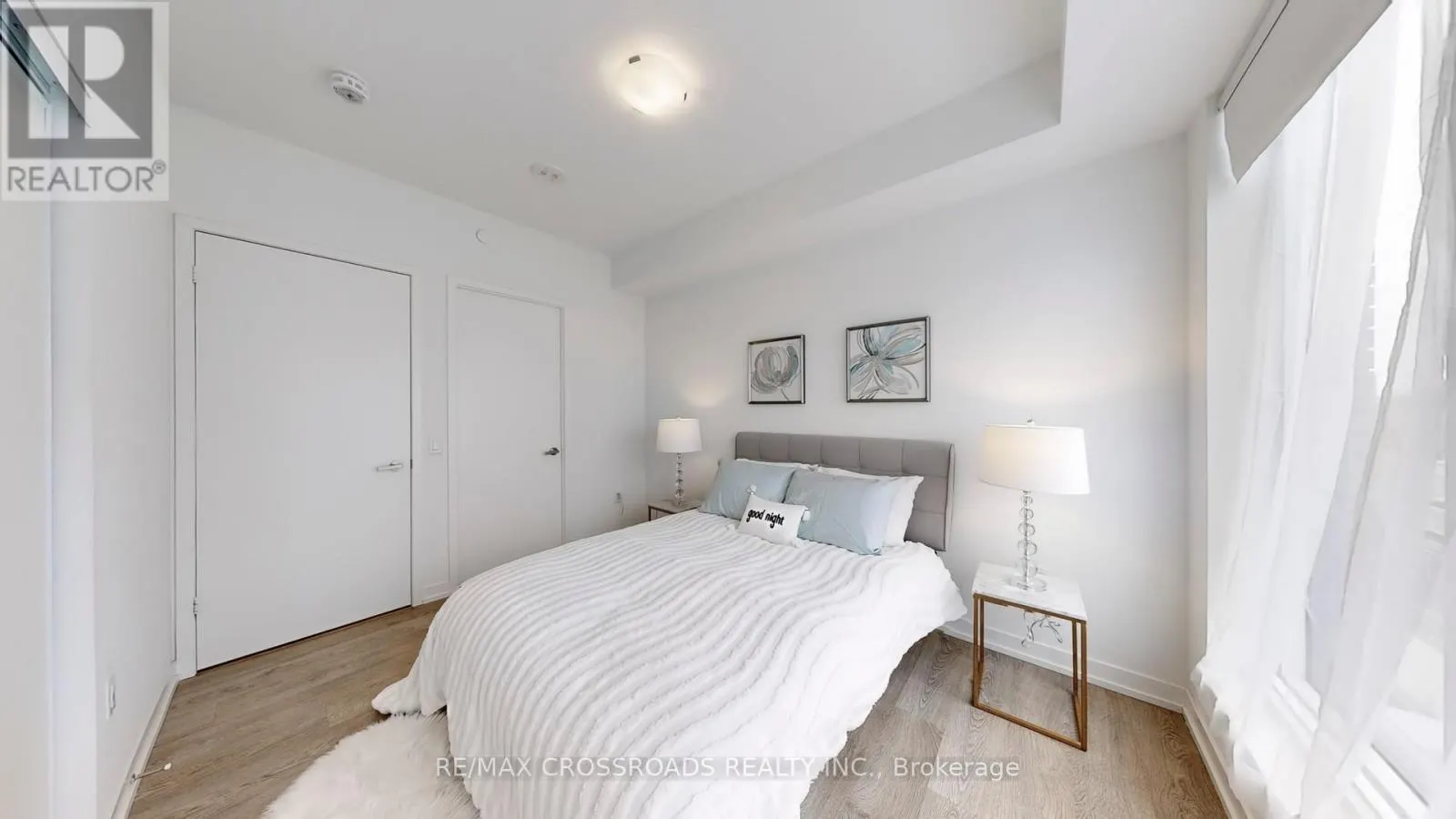 319E - 8868 YONGE STREET