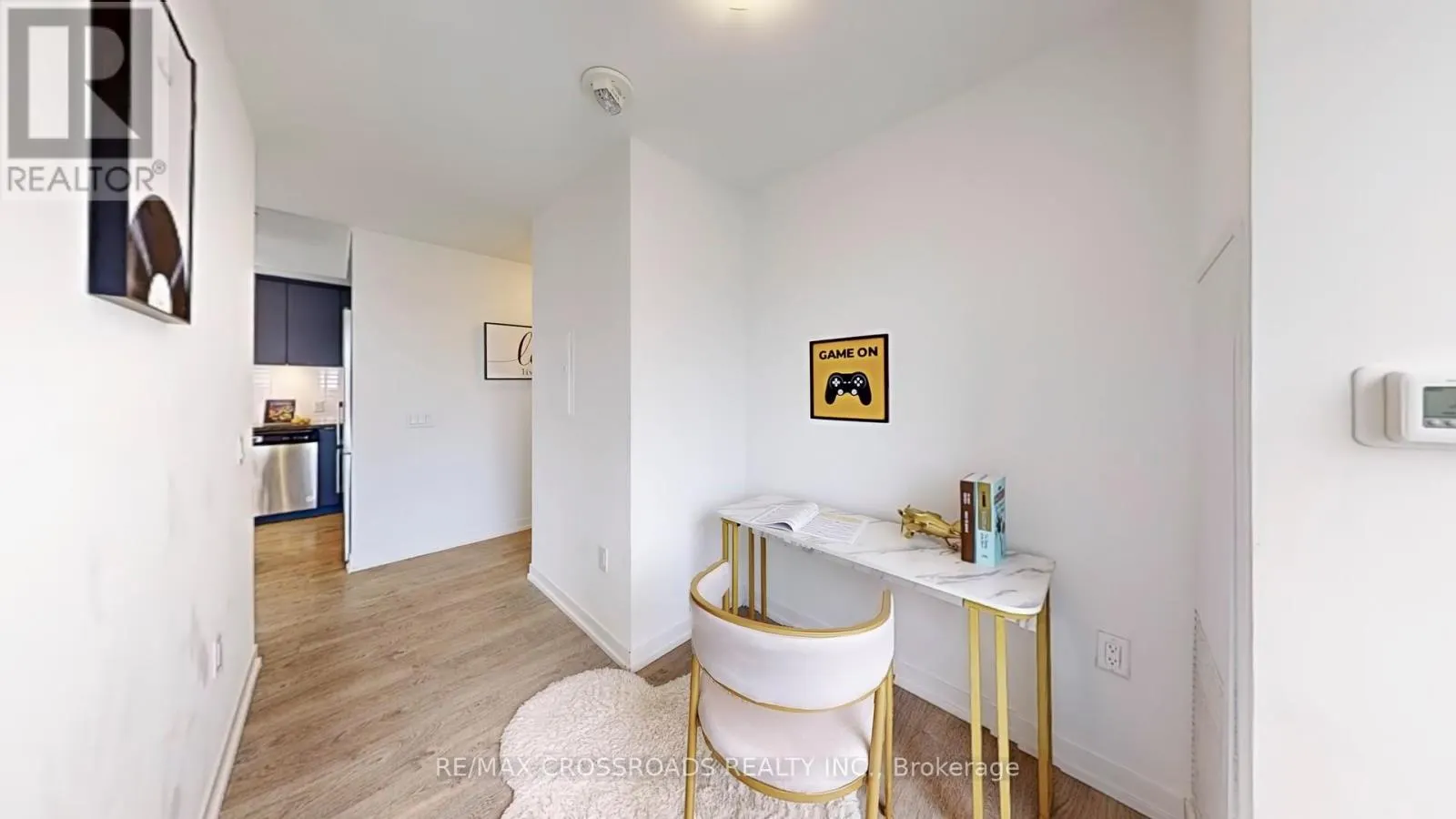 319E - 8868 YONGE STREET