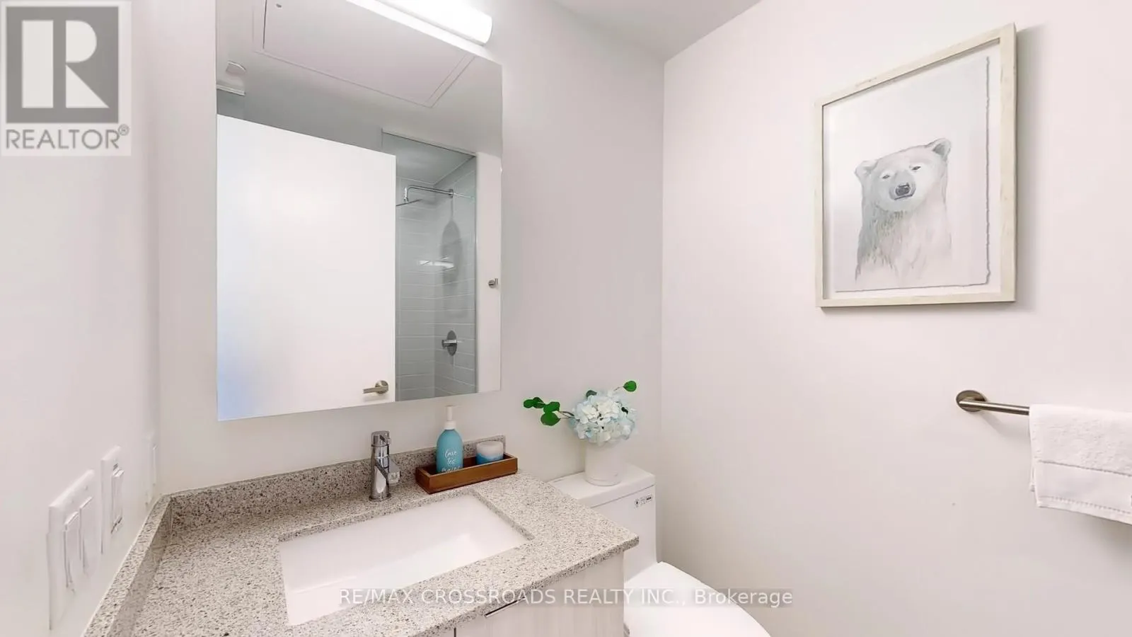 319E - 8868 YONGE STREET