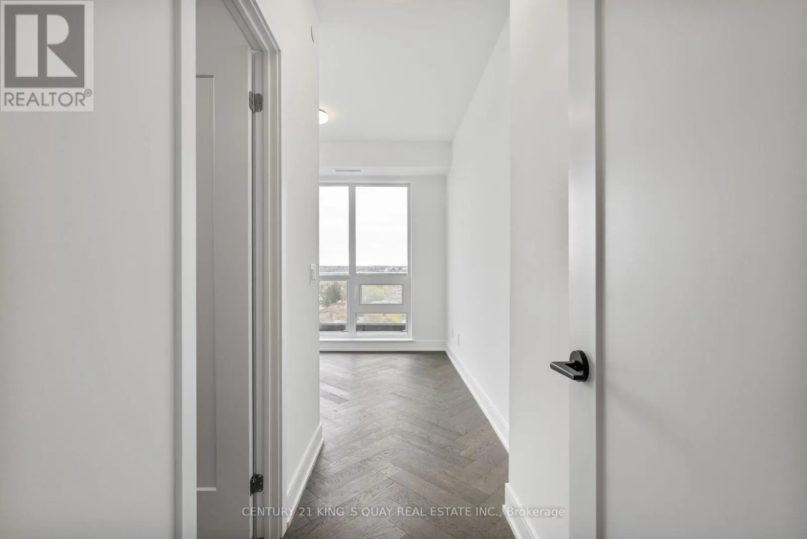 1004 - 8888 YONGE STREET