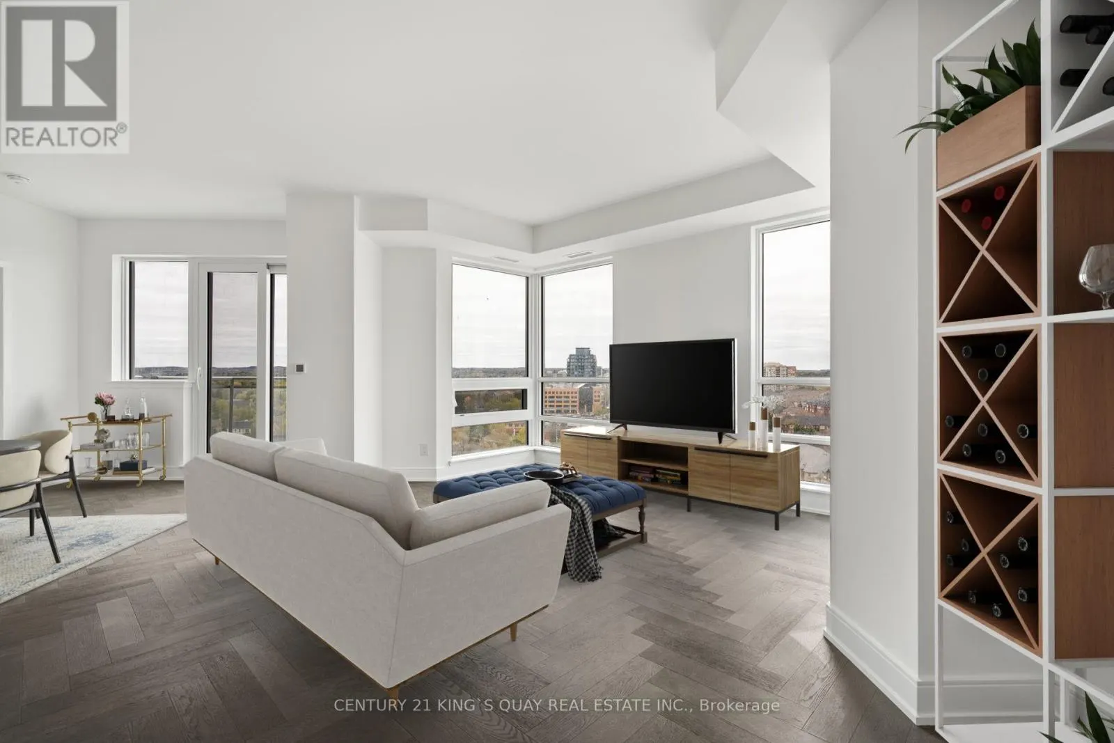 1004 - 8888 YONGE STREET