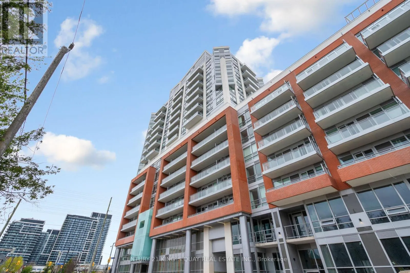 1004 - 8888 YONGE STREET