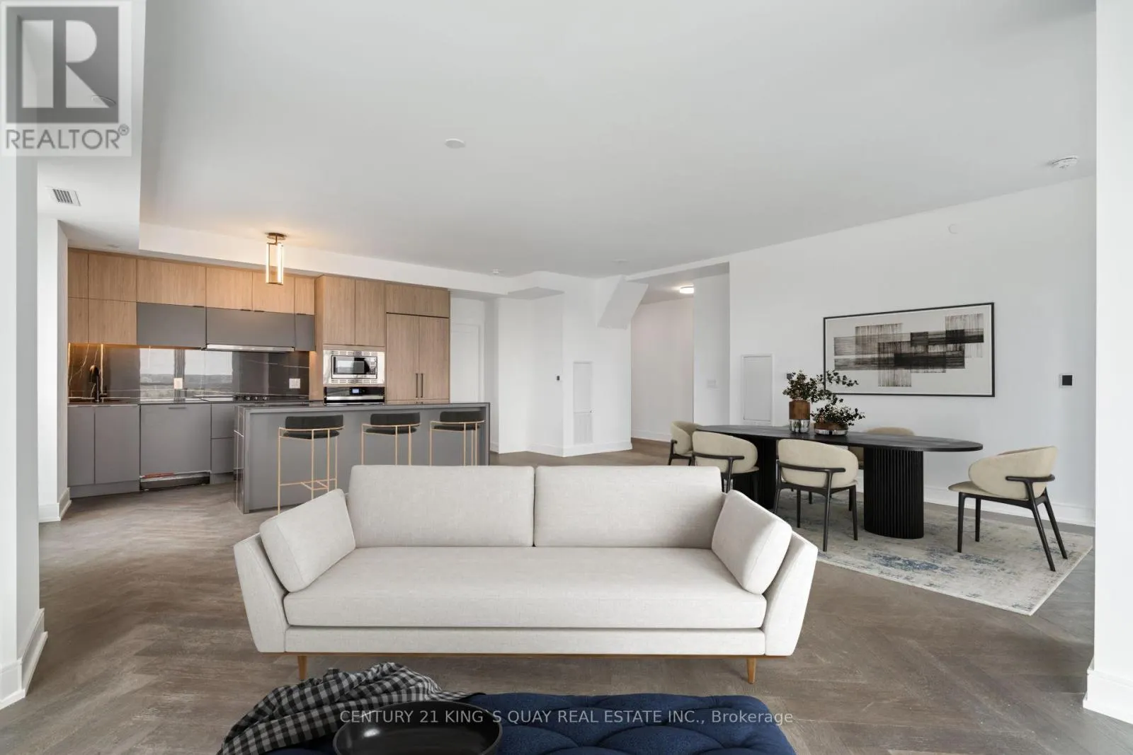 1004 - 8888 YONGE STREET