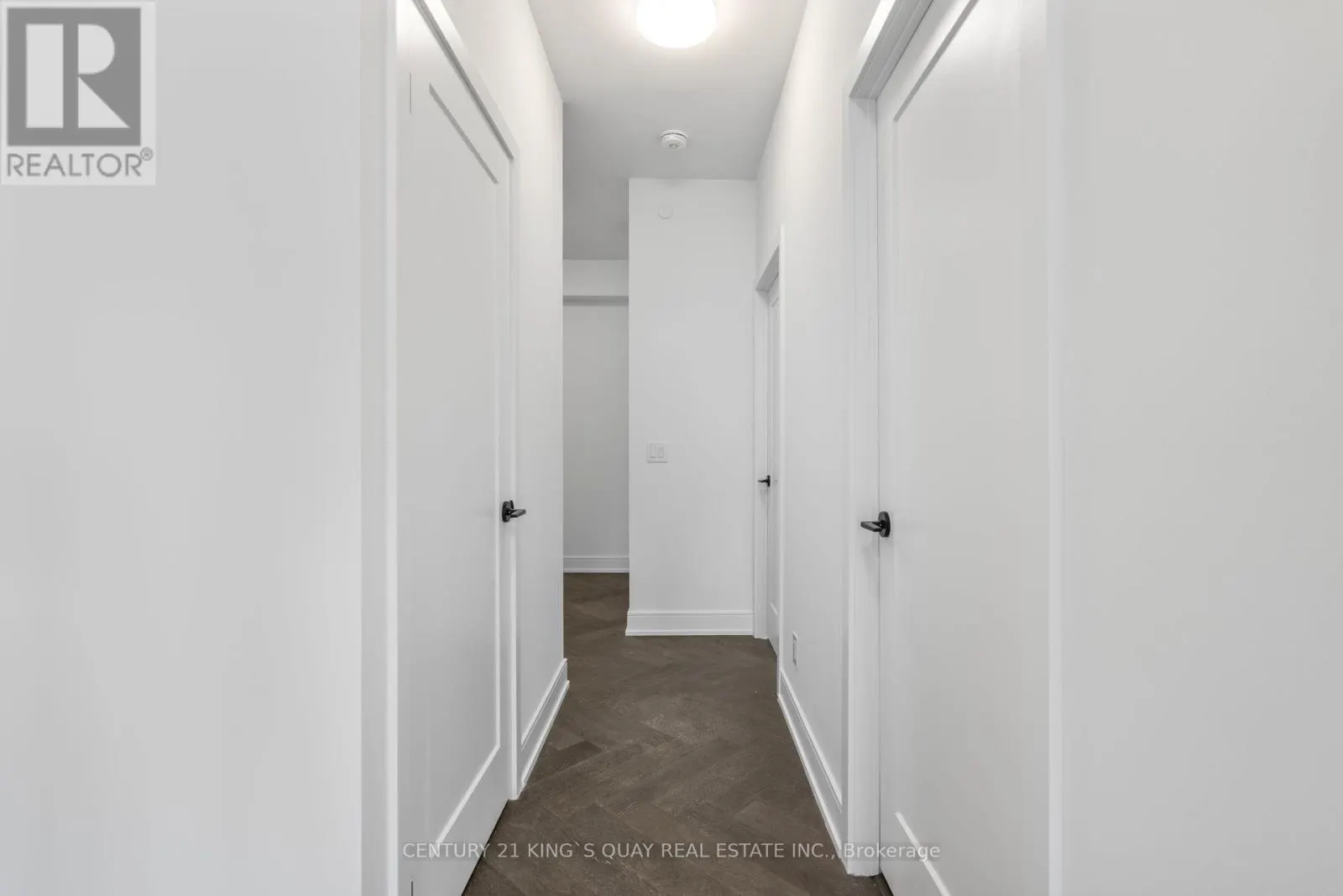 1104 - 8888 YONGE STREET