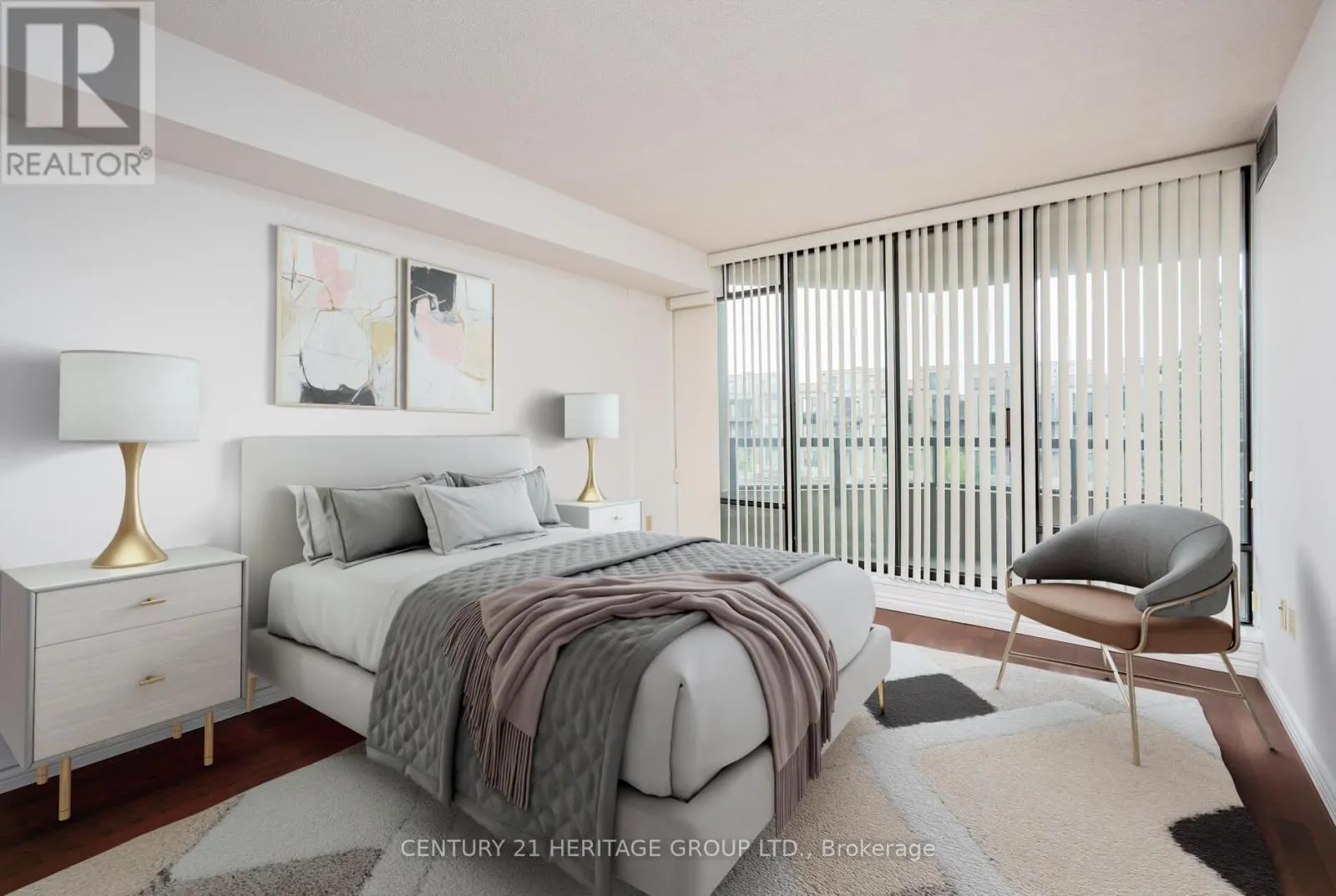 306 - 7420 BATHURST STREET S