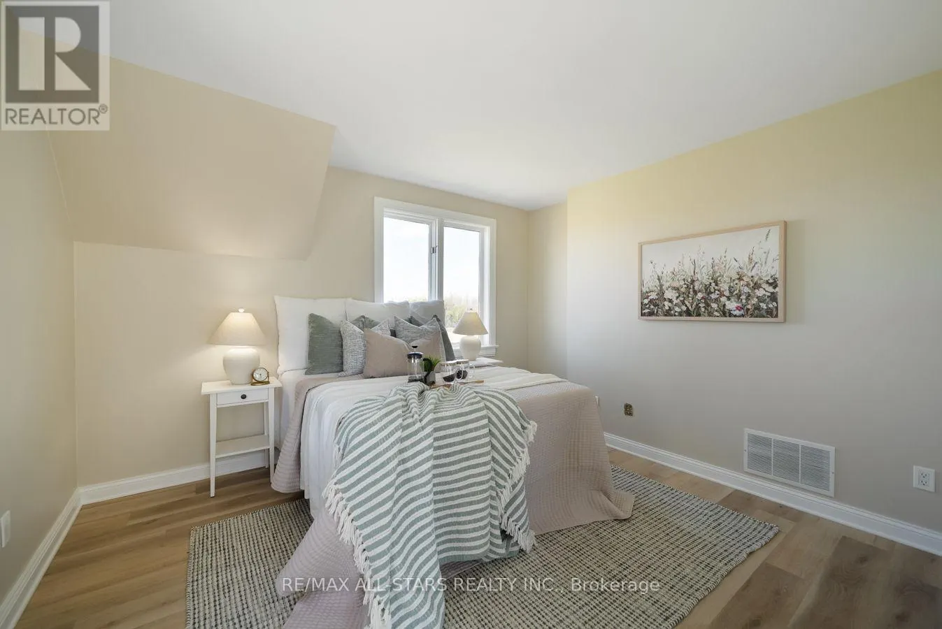 1705 BROCK CONCESSION 7