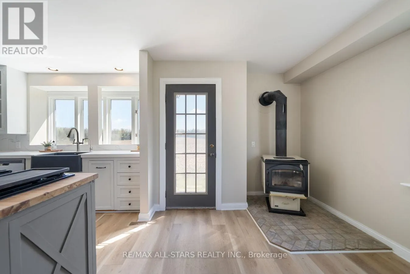 1705 BROCK CONCESSION 7