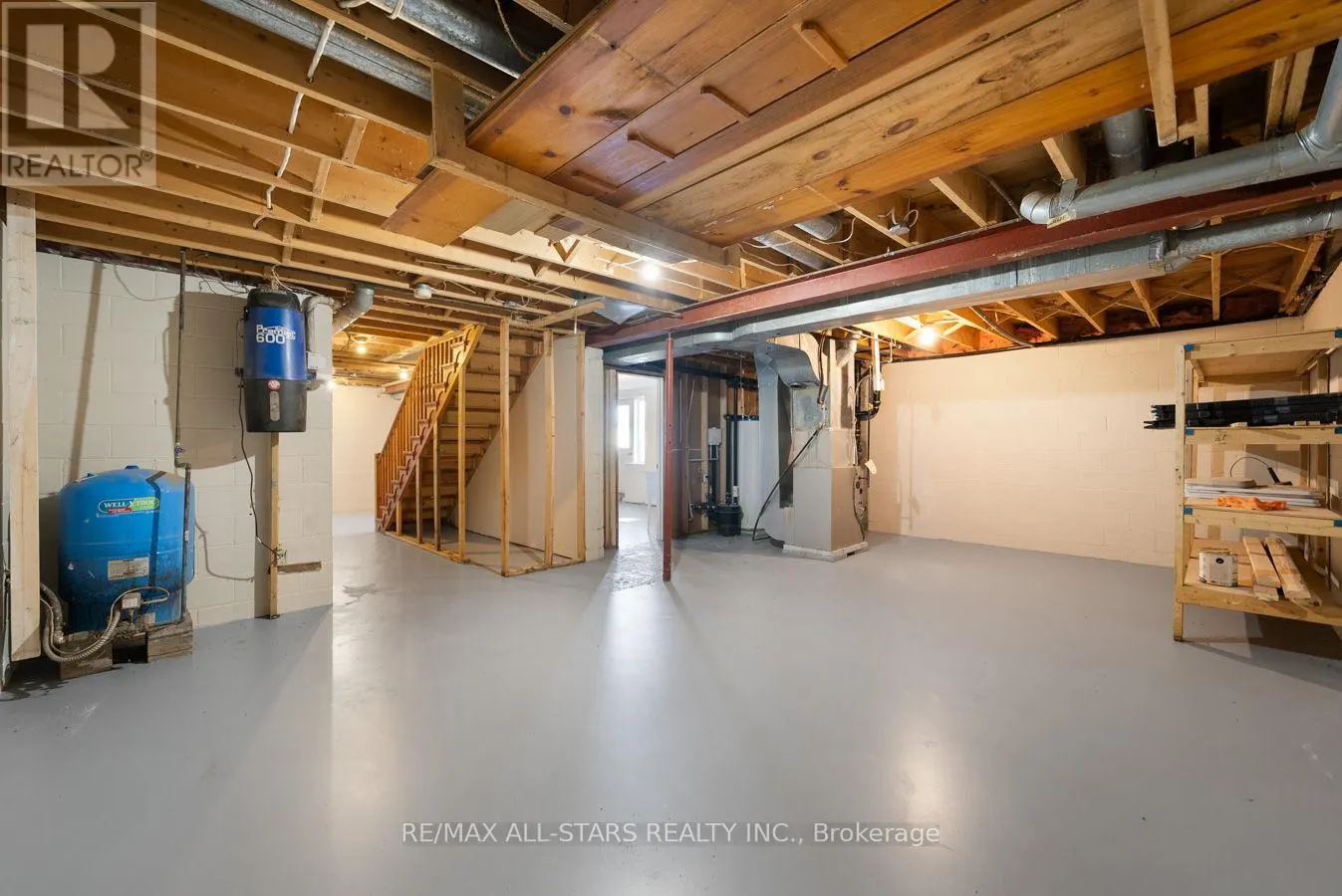 1705 BROCK CONCESSION 7
