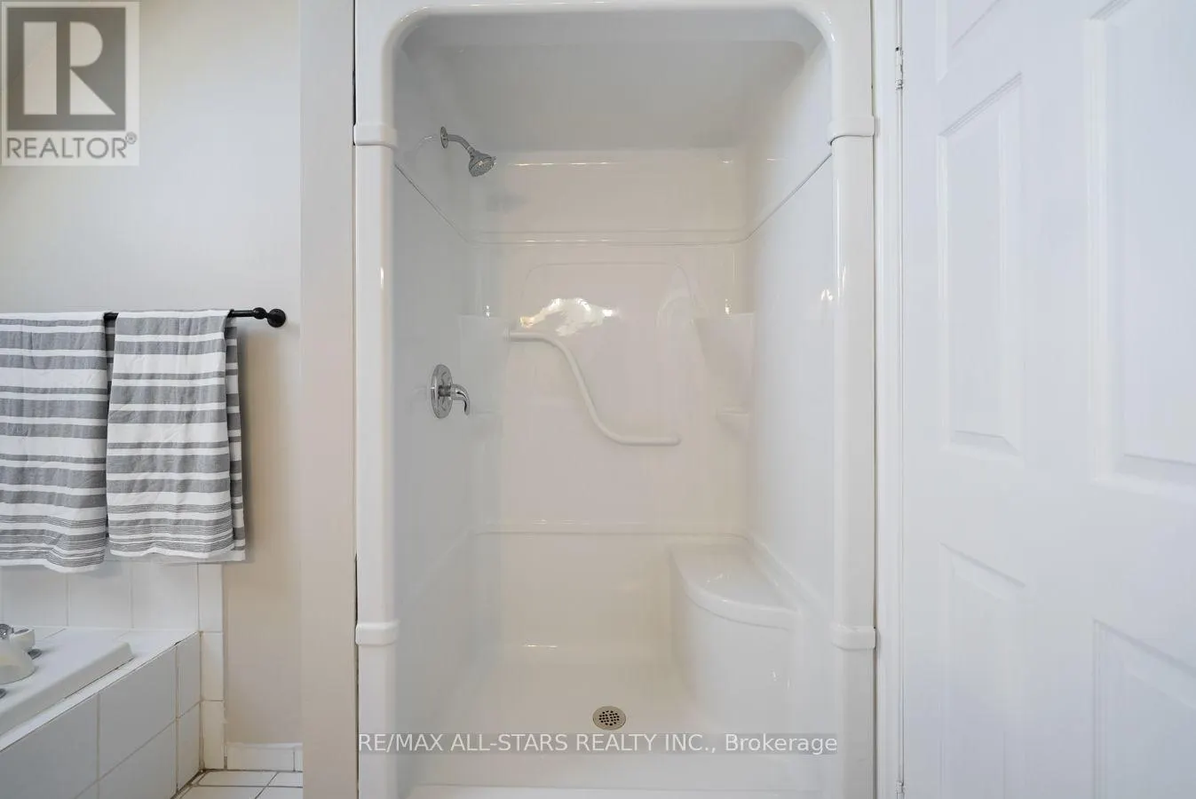1705 BROCK CONCESSION 7
