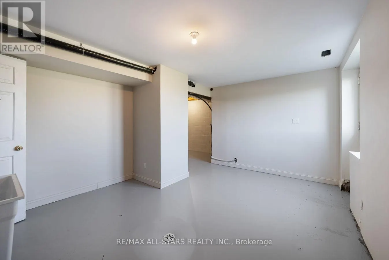 1705 BROCK CONCESSION 7