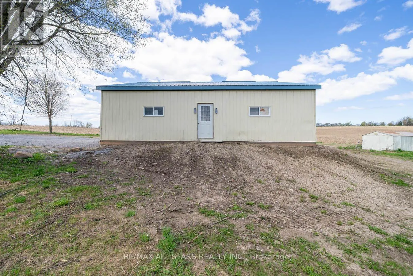 1705 BROCK CONCESSION 7