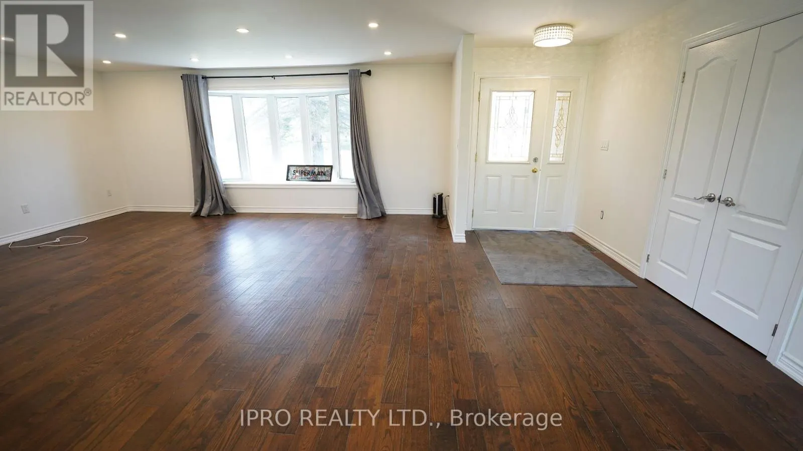 384 ZEPHYR ROAD