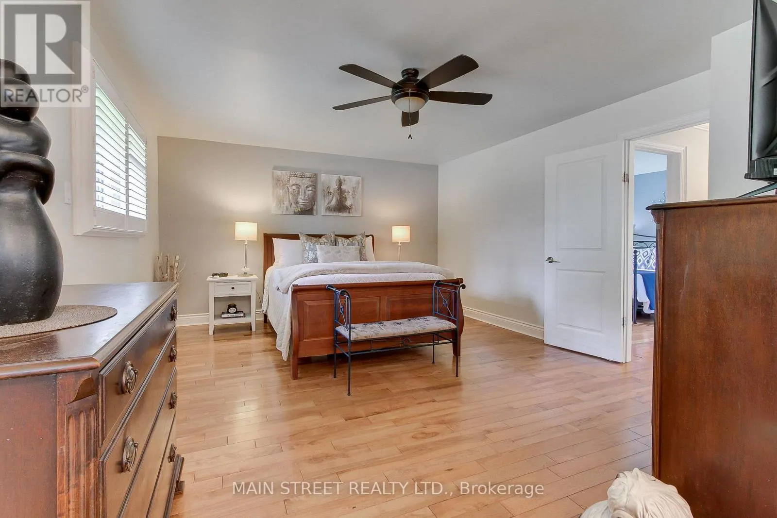 3839 FRONT STREET