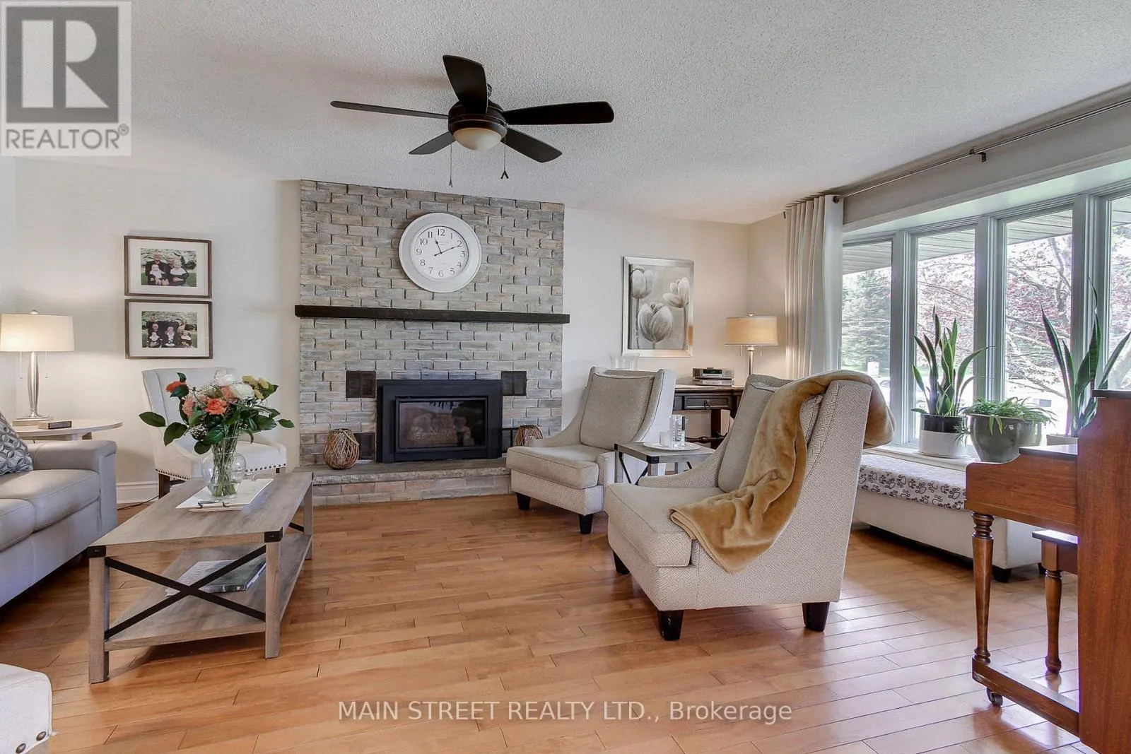 3839 FRONT STREET