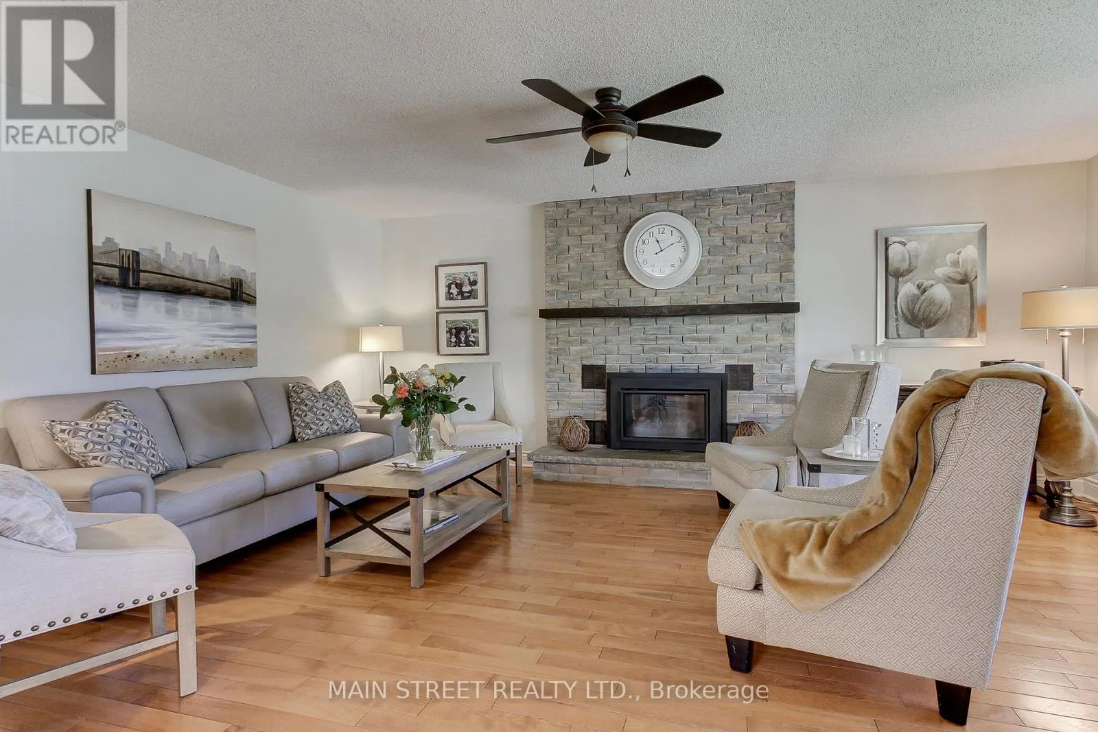3839 FRONT STREET