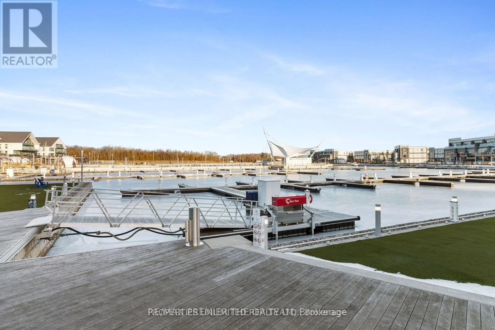 142 - 375 SEA RAY AVENUE