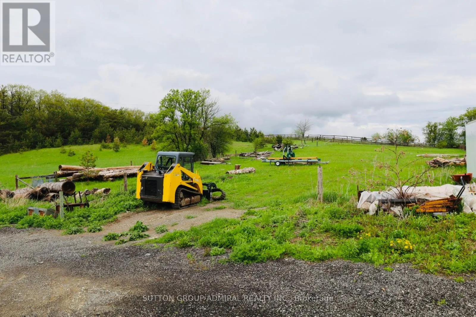 337 REGIONAL RD. 8 ROAD