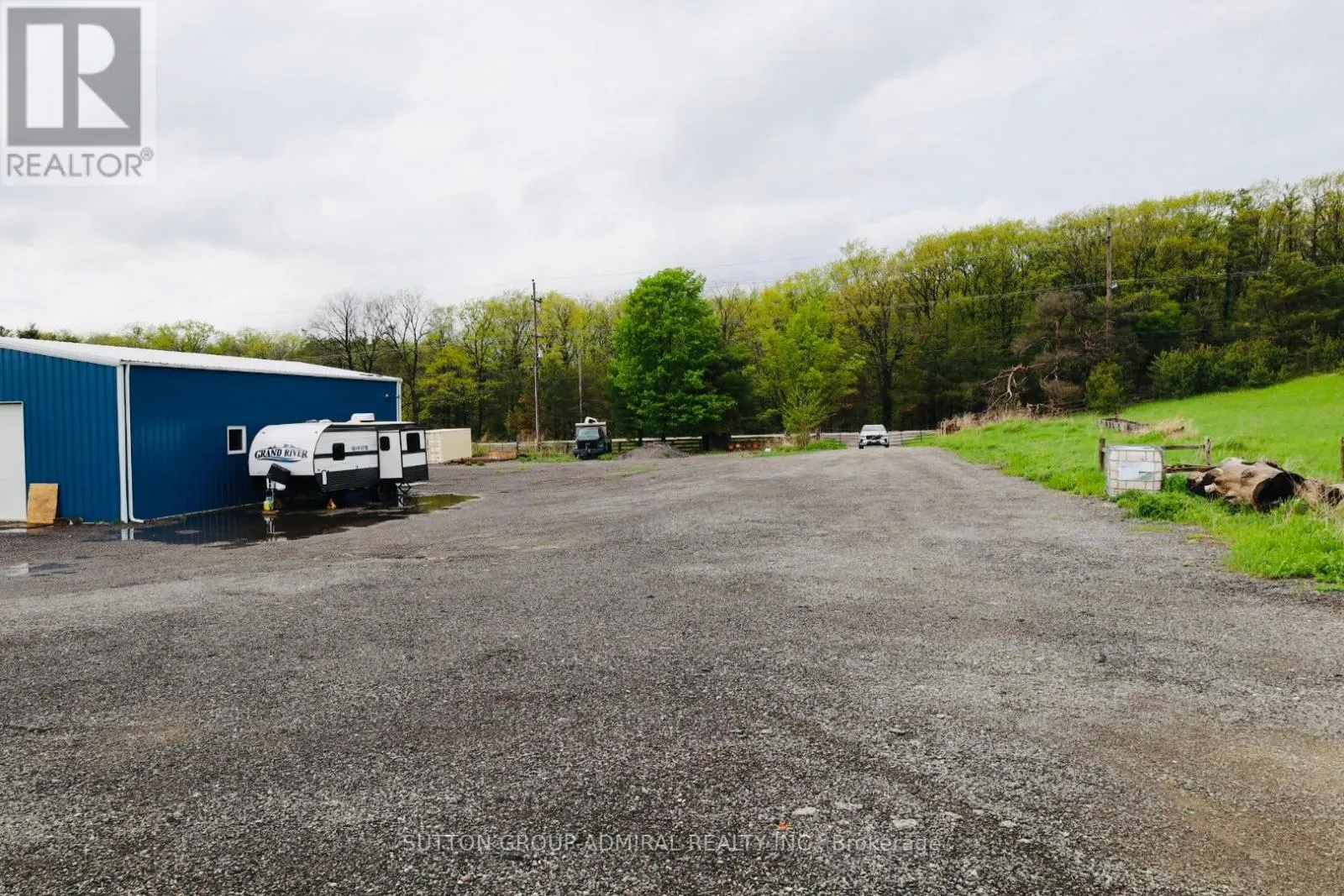 337 REGIONAL RD. 8 ROAD