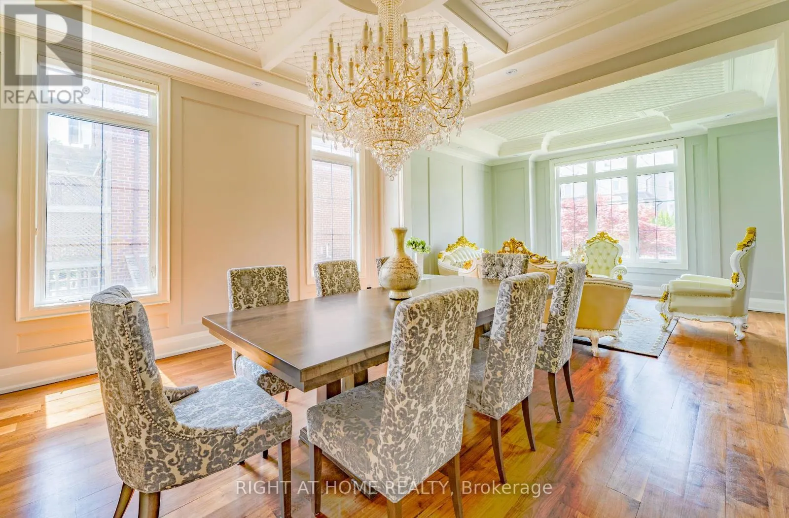 3 CLARIDGE DRIVE