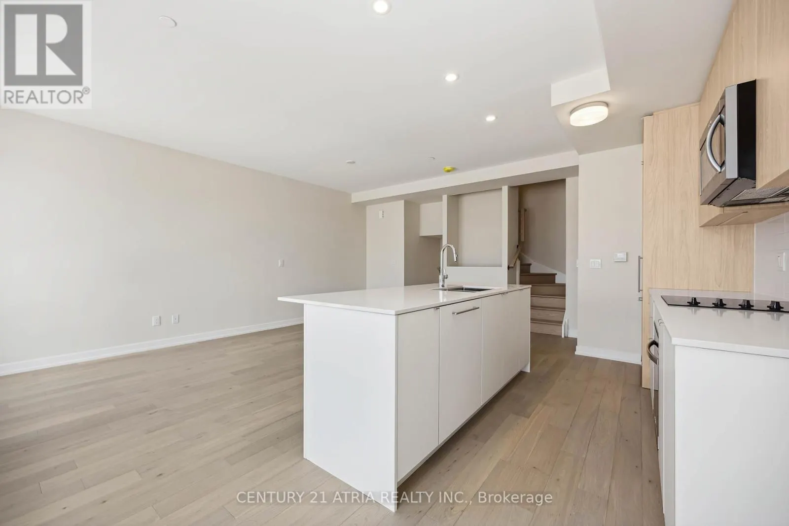 202 - 65 SAIGON DRIVE