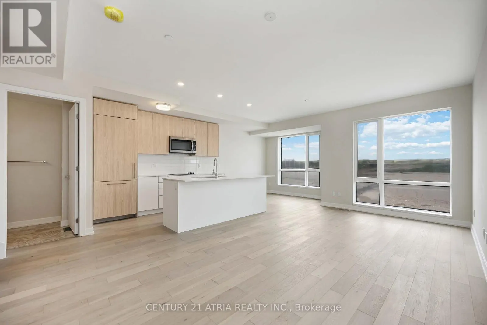 202 - 65 SAIGON DRIVE