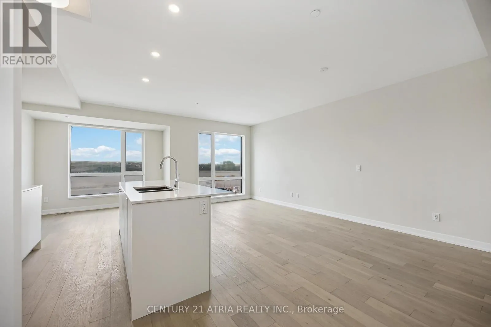202 - 65 SAIGON DRIVE