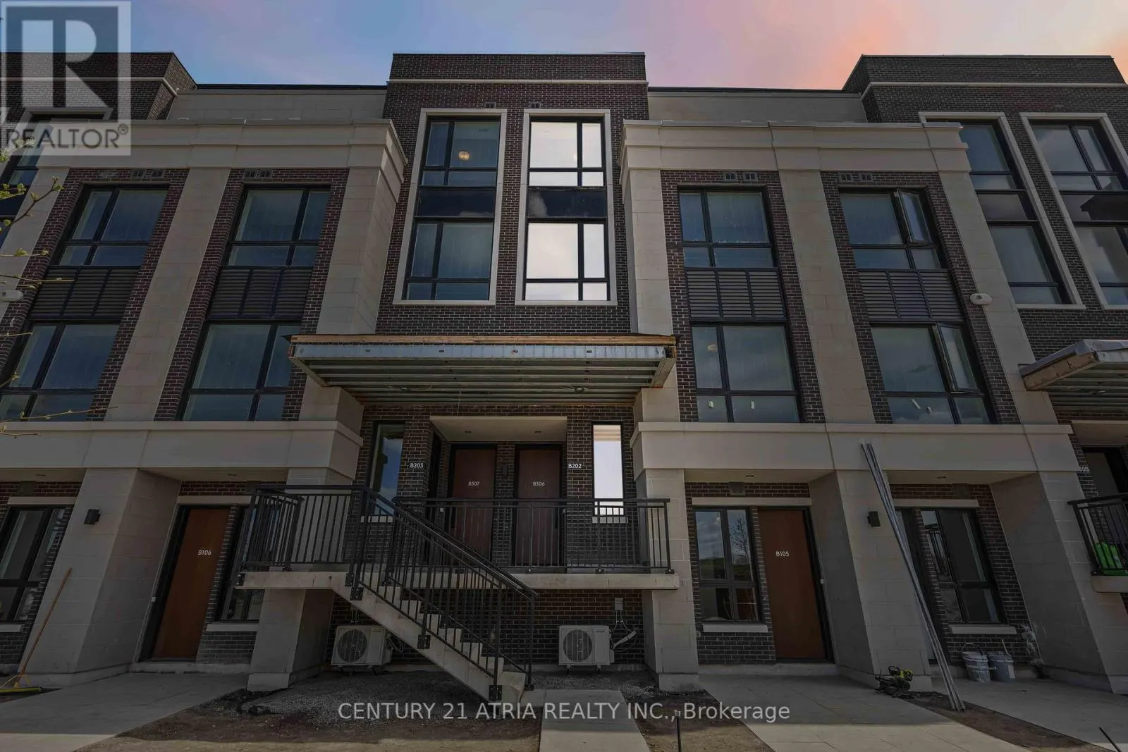 202 - 65 SAIGON DRIVE