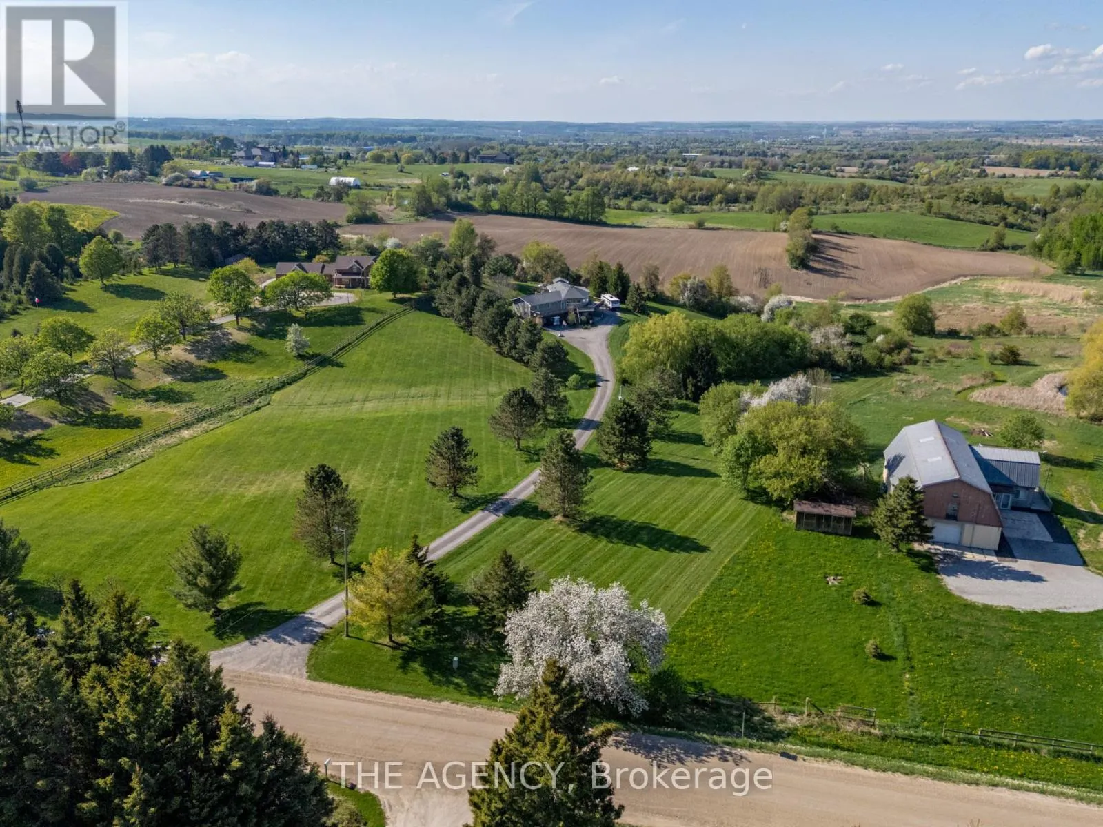 5800 17TH SIDEROAD