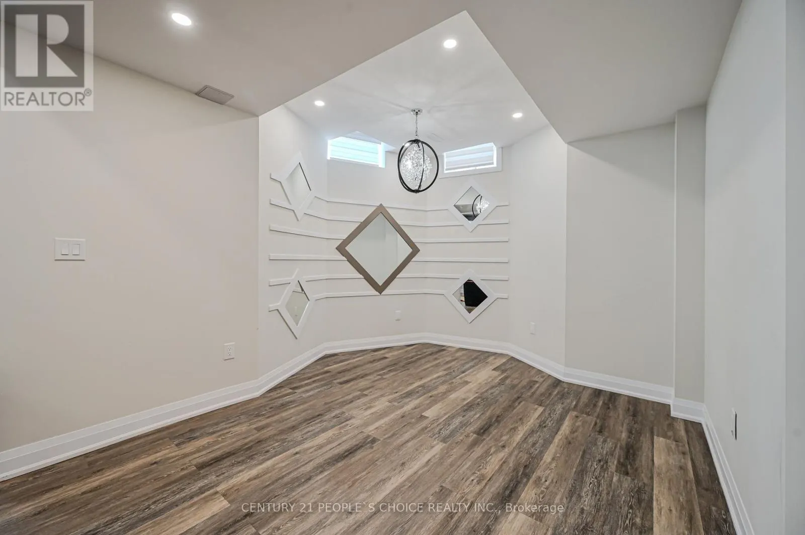 39 MUNSIE DRIVE